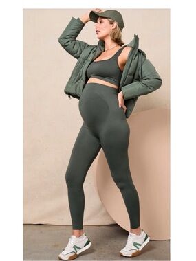 Blanqi Everyday Maternity Belly Support Seamless Leggings in Forest Night. XL